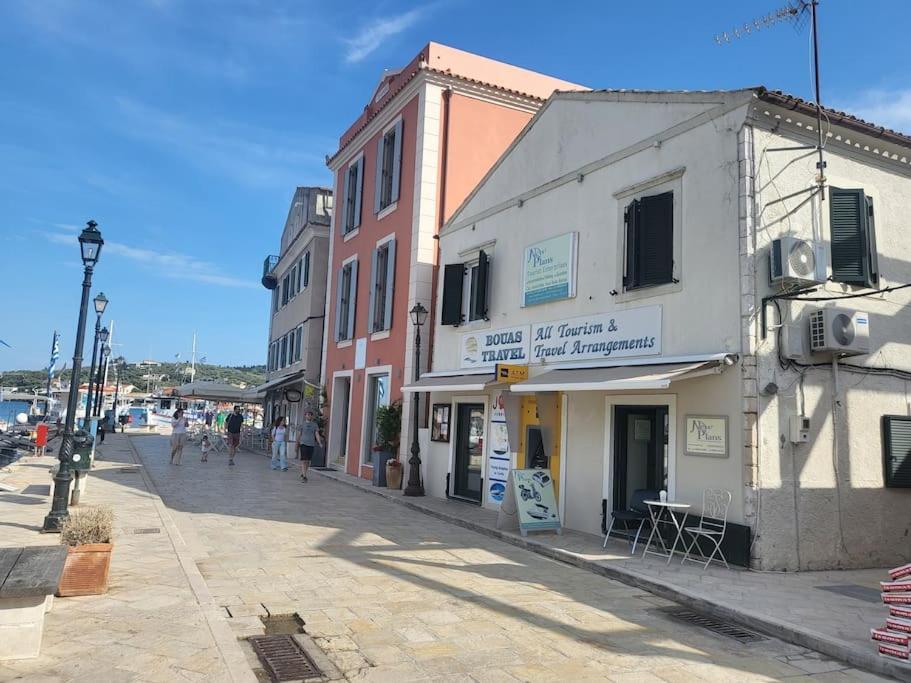 The Captain'S Bridge Gaios Exterior photo